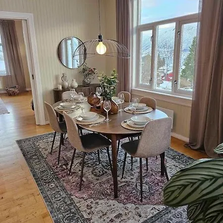 Amazing Tromso City Apartment With Free Parking And Lovely City Views! Exterior photo
