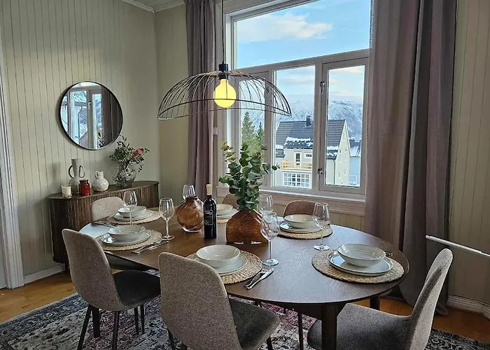 Amazing Tromso City Apartment With Free Parking And Lovely City Views!